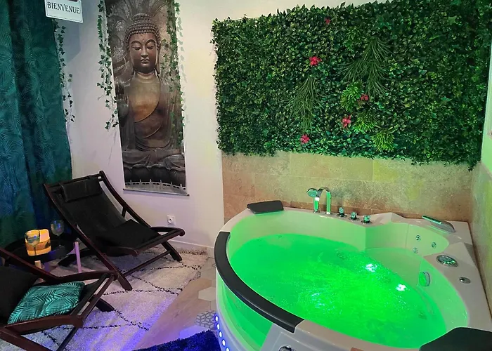 Maison Prestige Le Donjon Des Plaisirs Jacuzzi